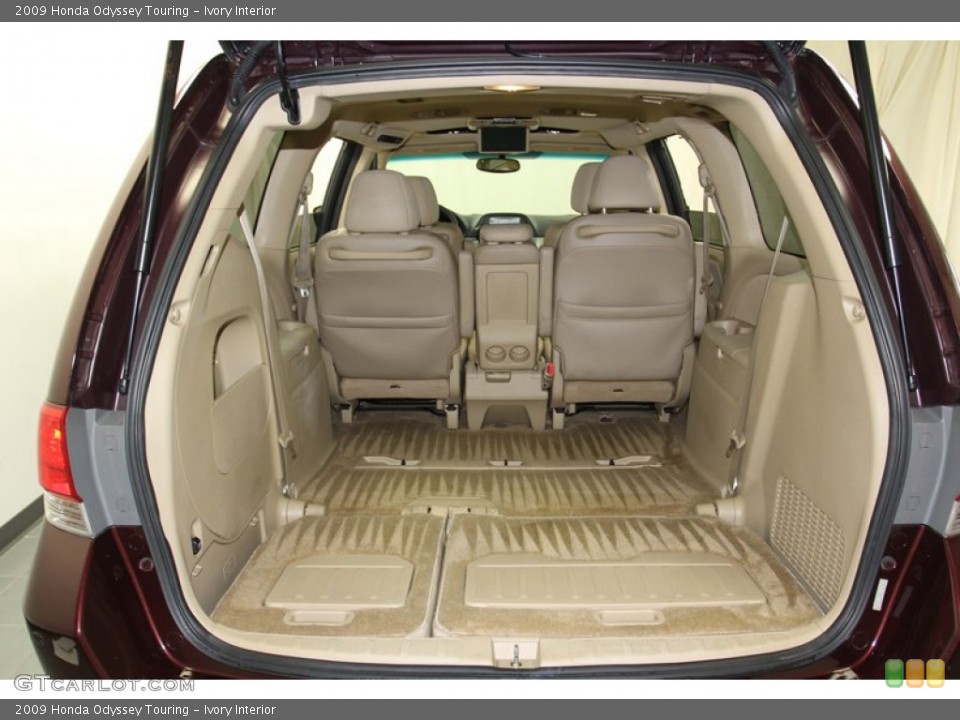 Ivory Interior Trunk for the 2009 Honda Odyssey Touring #79244653