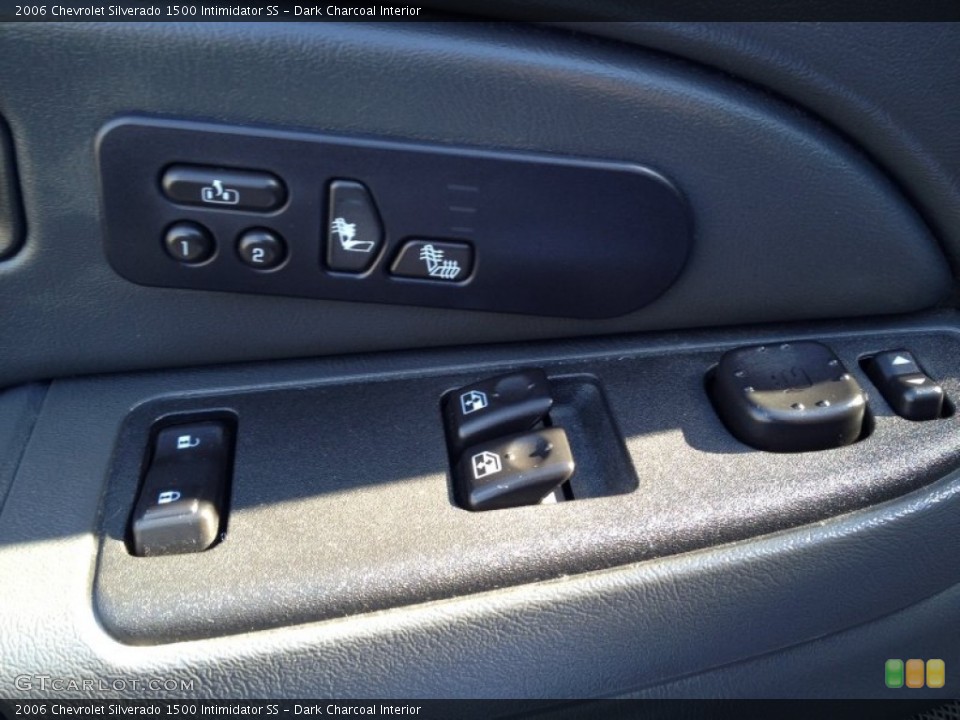 Dark Charcoal Interior Controls for the 2006 Chevrolet Silverado 1500 Intimidator SS #79247647