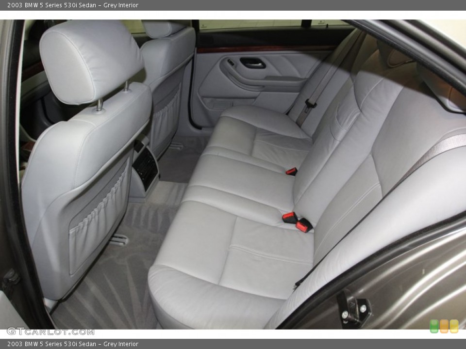 Grey Interior Rear Seat for the 2003 BMW 5 Series 530i Sedan #79264307