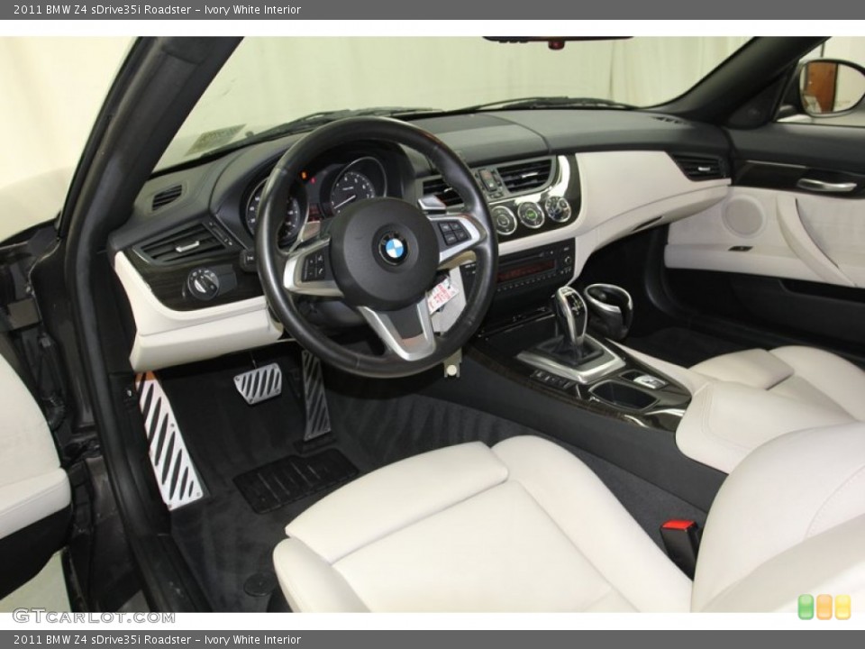 Ivory White Interior Prime Interior for the 2011 BMW Z4 sDrive35i Roadster #79267487