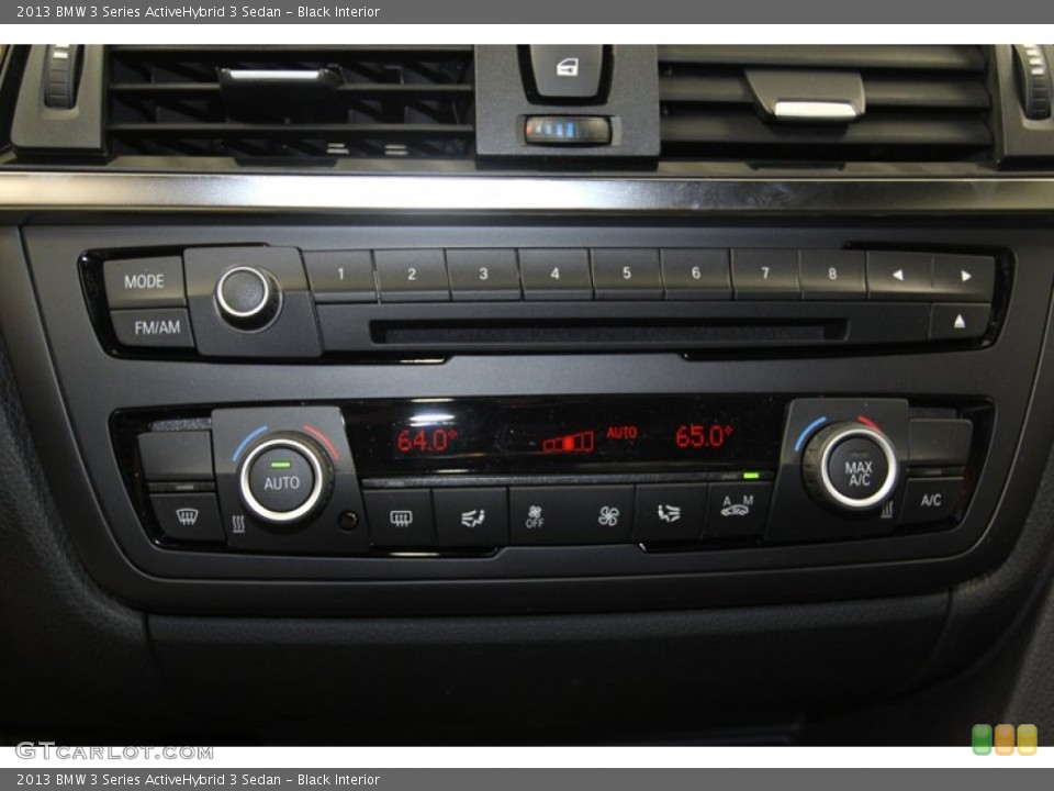 Black Interior Controls for the 2013 BMW 3 Series ActiveHybrid 3 Sedan #79274210
