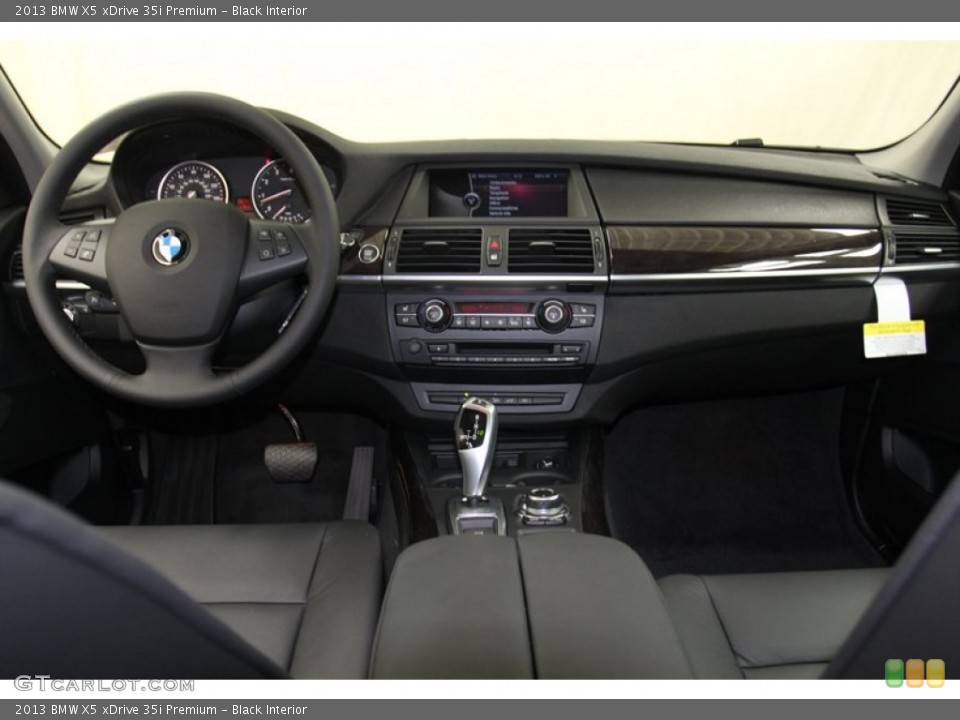 Black Interior Dashboard for the 2013 BMW X5 xDrive 35i Premium #79274597