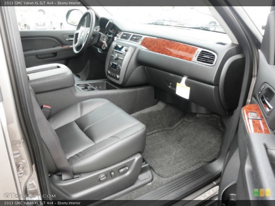 Ebony Interior Dashboard for the 2013 GMC Yukon XL SLT 4x4 #79279112