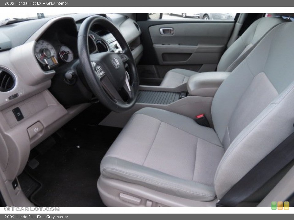 Gray Interior Photo for the 2009 Honda Pilot EX #79281477