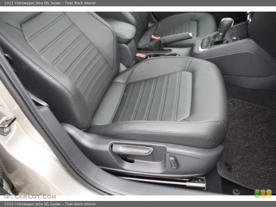 Titan Black Interior Front Seat for the 2013 Volkswagen Jetta SEL Sedan #79285327
