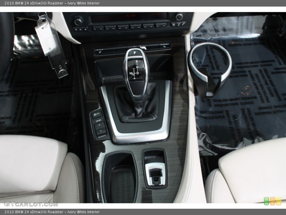 Ivory White Interior Transmission for the 2010 BMW Z4 sDrive30i Roadster #79294244