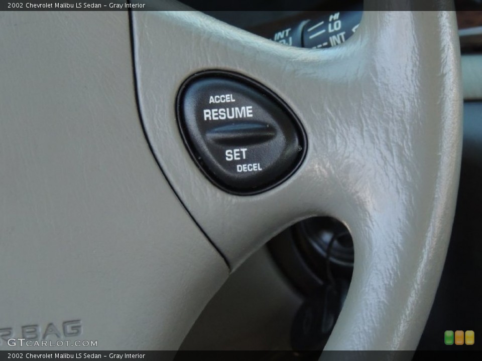 Gray Interior Controls for the 2002 Chevrolet Malibu LS Sedan #79298525