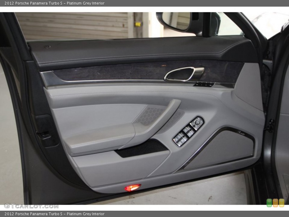 Platinum Grey Interior Door Panel for the 2012 Porsche Panamera Turbo S #79304657