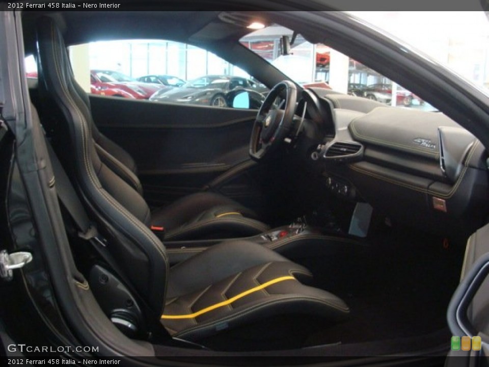 Nero Interior Front Seat for the 2012 Ferrari 458 Italia #79307953