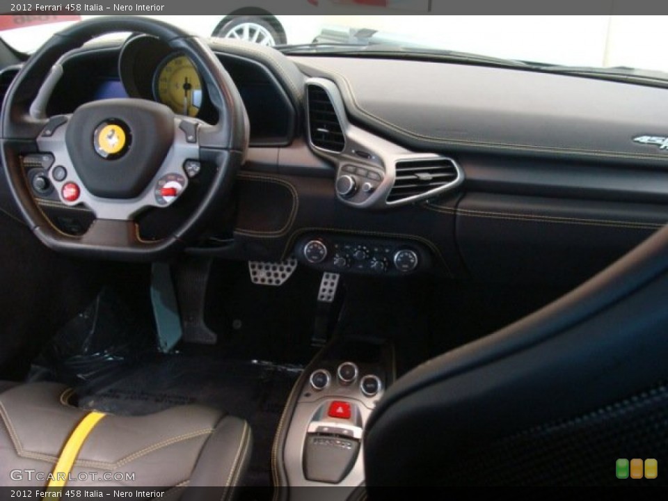 Nero Interior Dashboard for the 2012 Ferrari 458 Italia #79307967