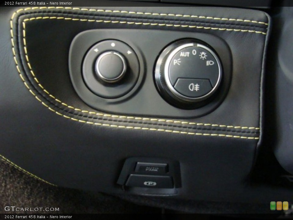 Nero Interior Controls for the 2012 Ferrari 458 Italia #79307995