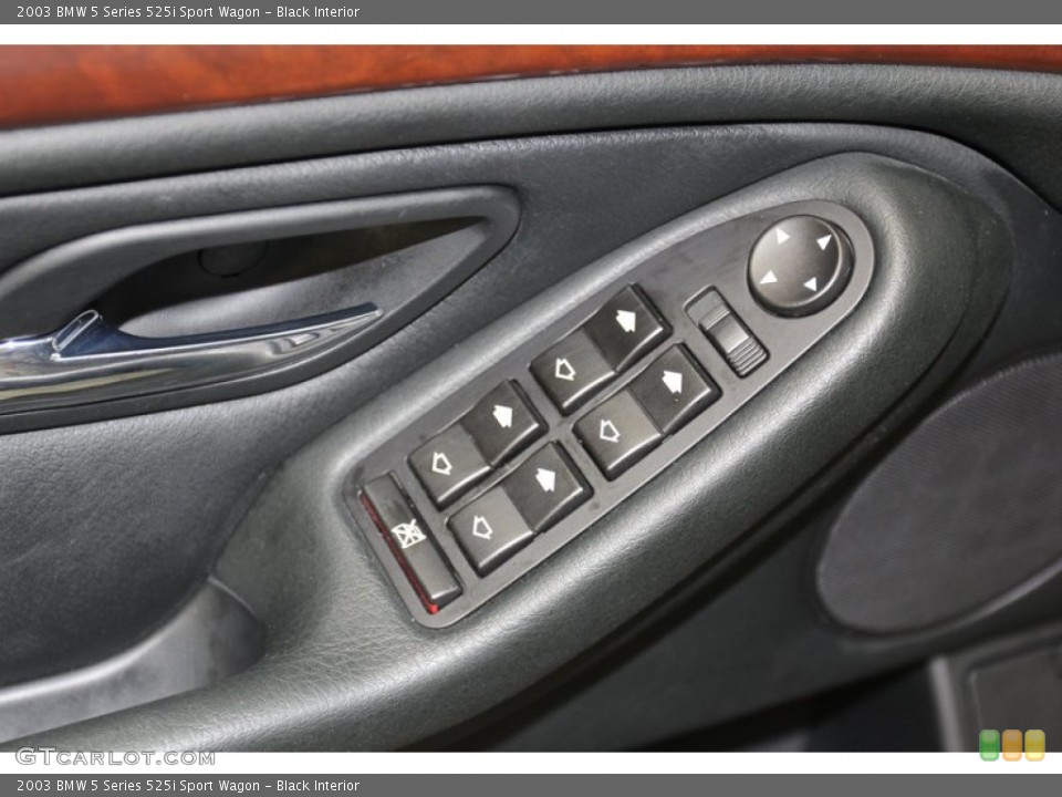 Black Interior Controls for the 2003 BMW 5 Series 525i Sport Wagon #79317779