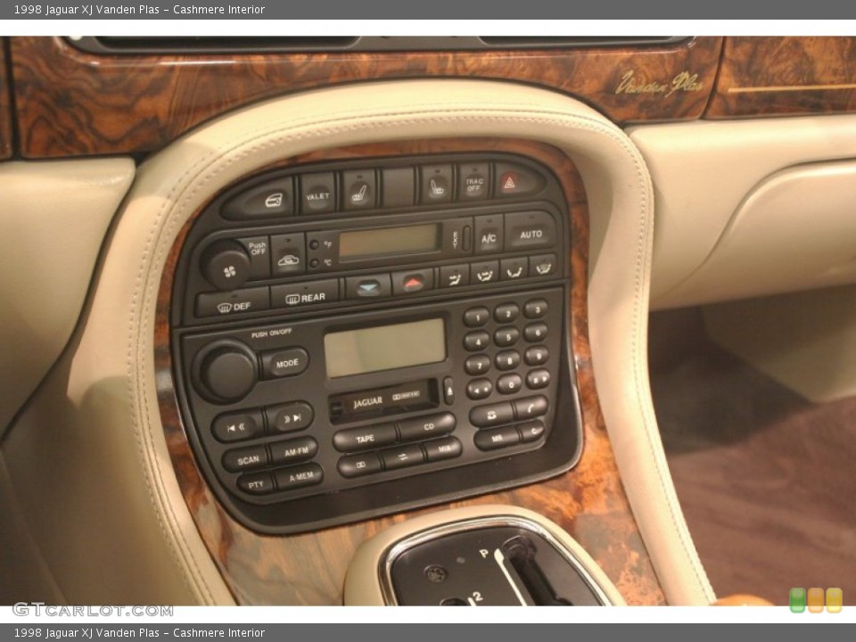 Cashmere Interior Controls for the 1998 Jaguar XJ Vanden Plas #79318551