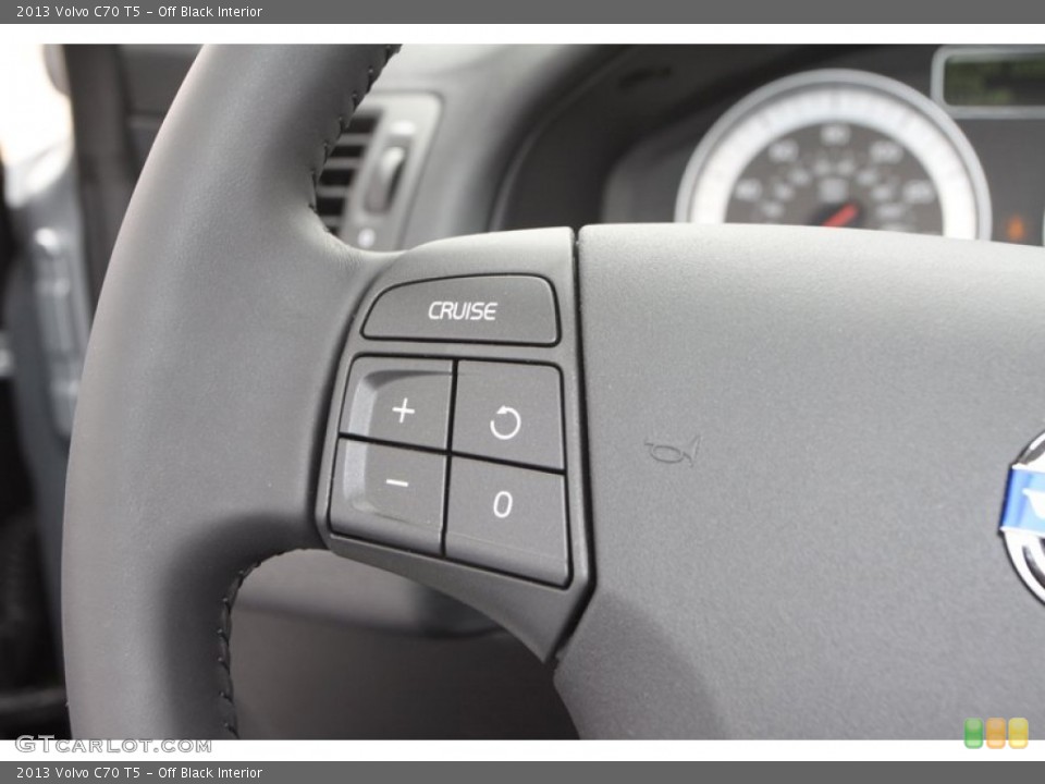 Off Black Interior Controls for the 2013 Volvo C70 T5 #79335913