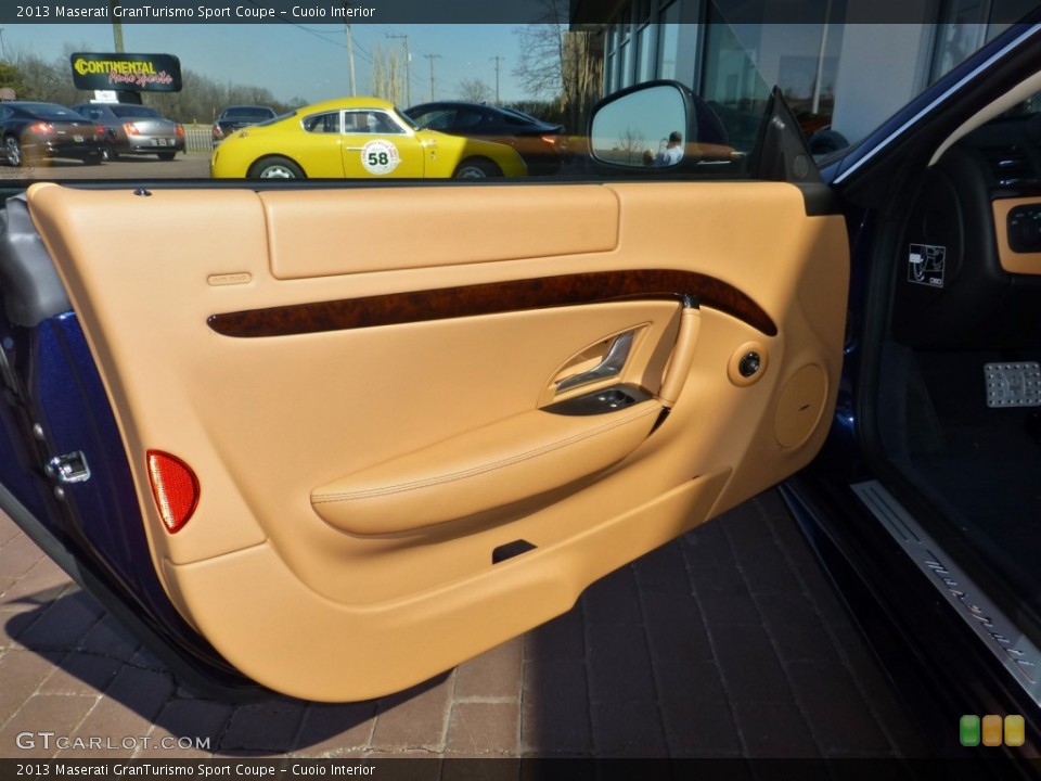 Cuoio Interior Door Panel for the 2013 Maserati GranTurismo Sport Coupe #79351705