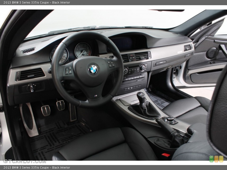 Black Interior Photo for the 2013 BMW 3 Series 335is Coupe #79359358