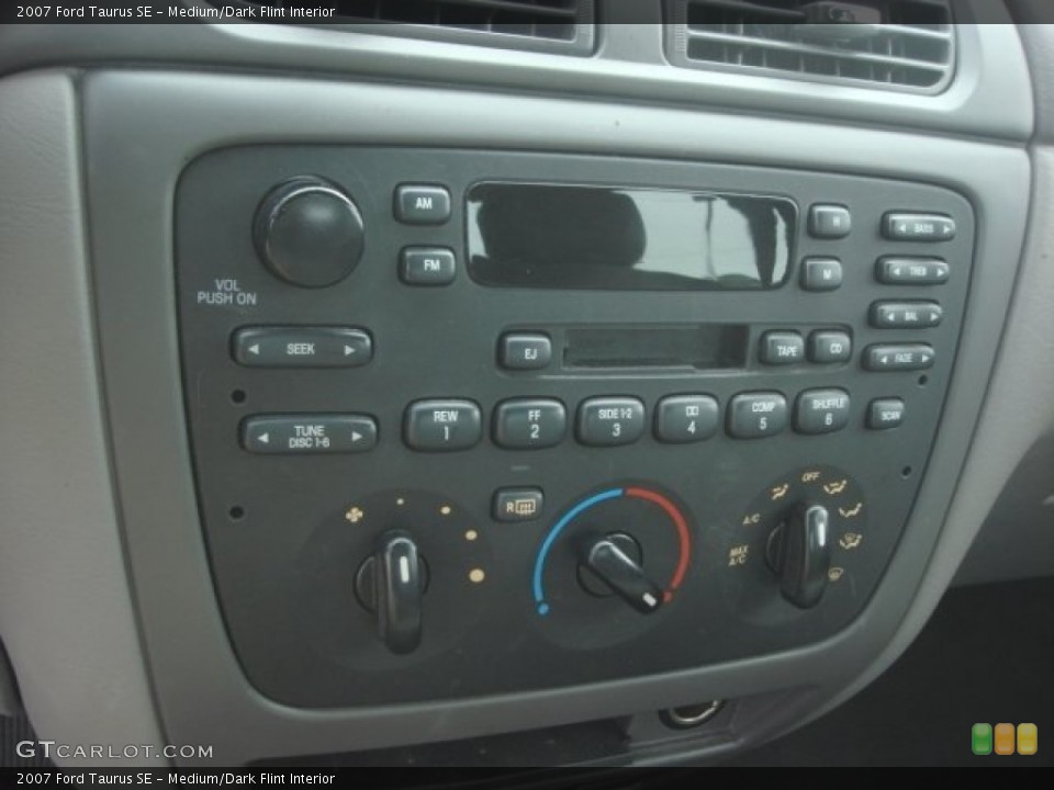 Medium/Dark Flint Interior Controls for the 2007 Ford Taurus SE #79375636