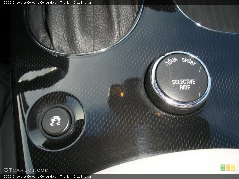 Titanium Gray Interior Controls for the 2009 Chevrolet Corvette Convertible #79377532