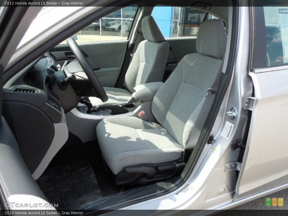 Gray Interior Photo for the 2013 Honda Accord LX Sedan #79379272