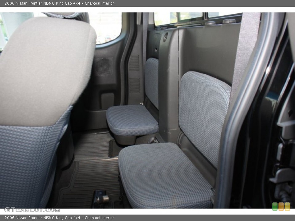 Charcoal Interior Rear Seat for the 2006 Nissan Frontier NISMO King Cab 4x4 #79385261