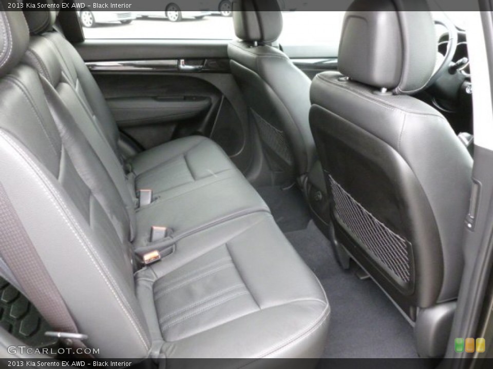 Black Interior Rear Seat for the 2013 Kia Sorento EX AWD #79415741