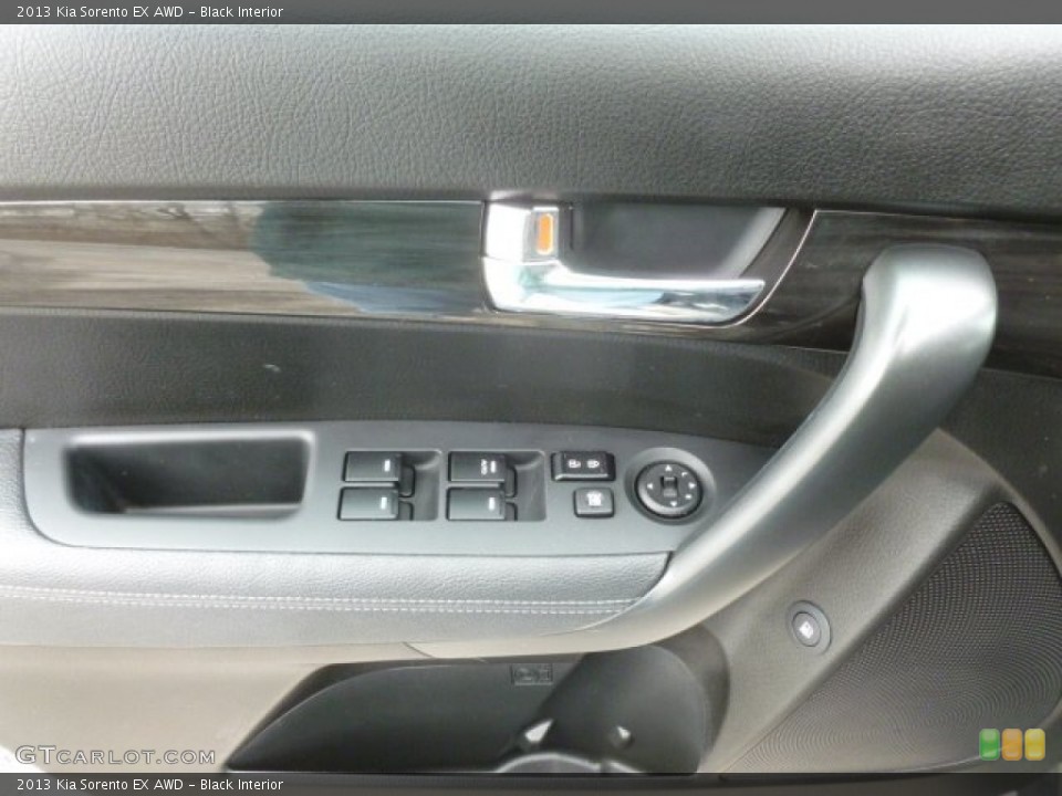 Black Interior Controls for the 2013 Kia Sorento EX AWD #79415834