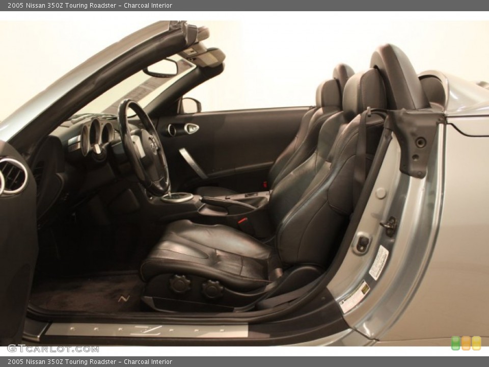 Charcoal Interior Photo for the 2005 Nissan 350Z Touring Roadster #79425962