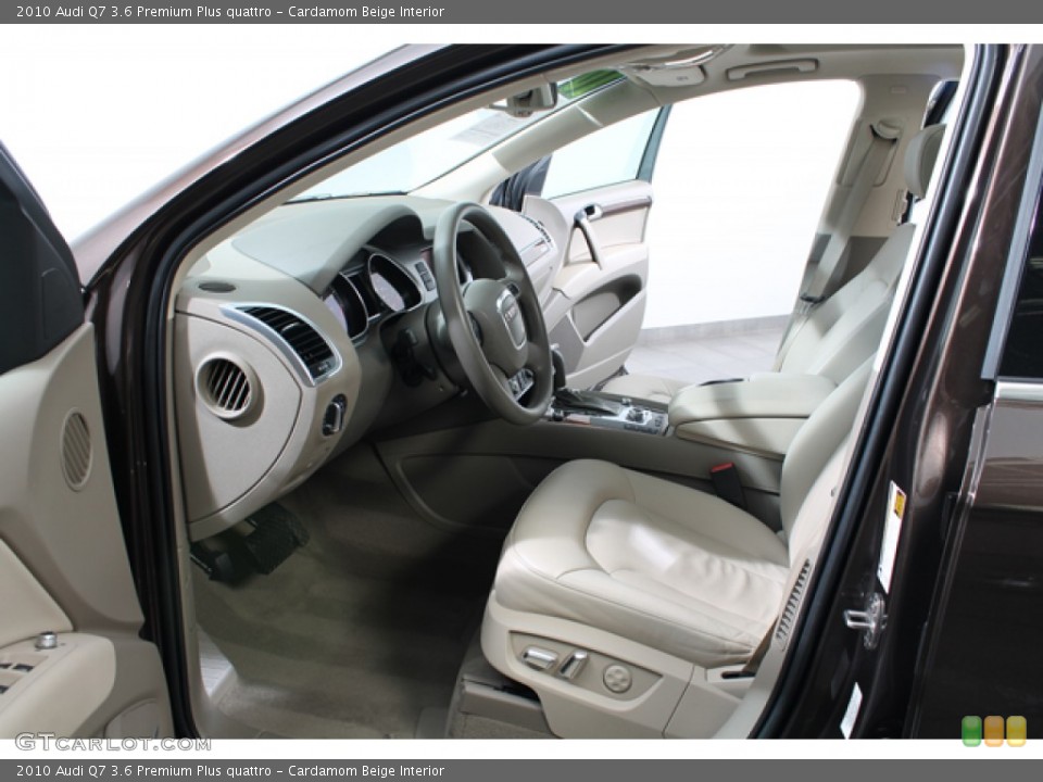 Cardamom Beige Interior Photo for the 2010 Audi Q7 3.6 Premium Plus quattro #79452419