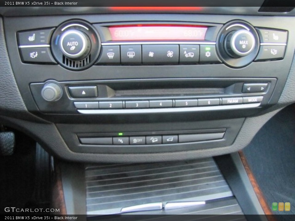 Black Interior Controls for the 2011 BMW X5 xDrive 35i #79456727