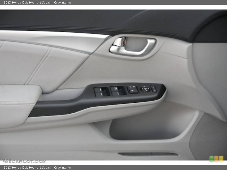 Gray Interior Controls for the 2013 Honda Civic Hybrid-L Sedan #79461397