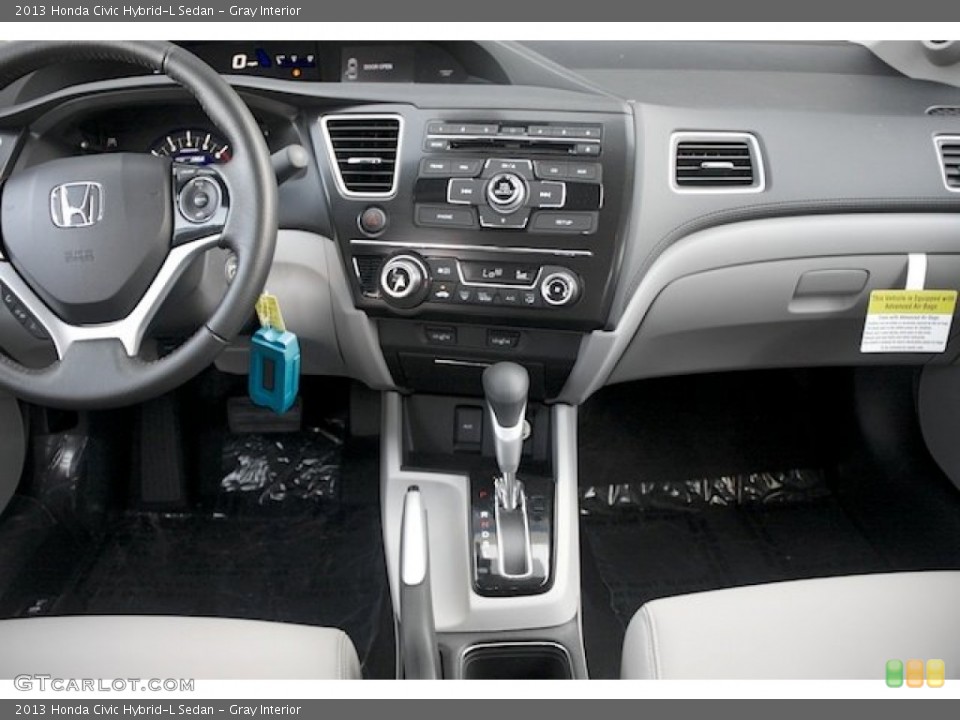 Gray Interior Dashboard for the 2013 Honda Civic Hybrid-L Sedan #79461427
