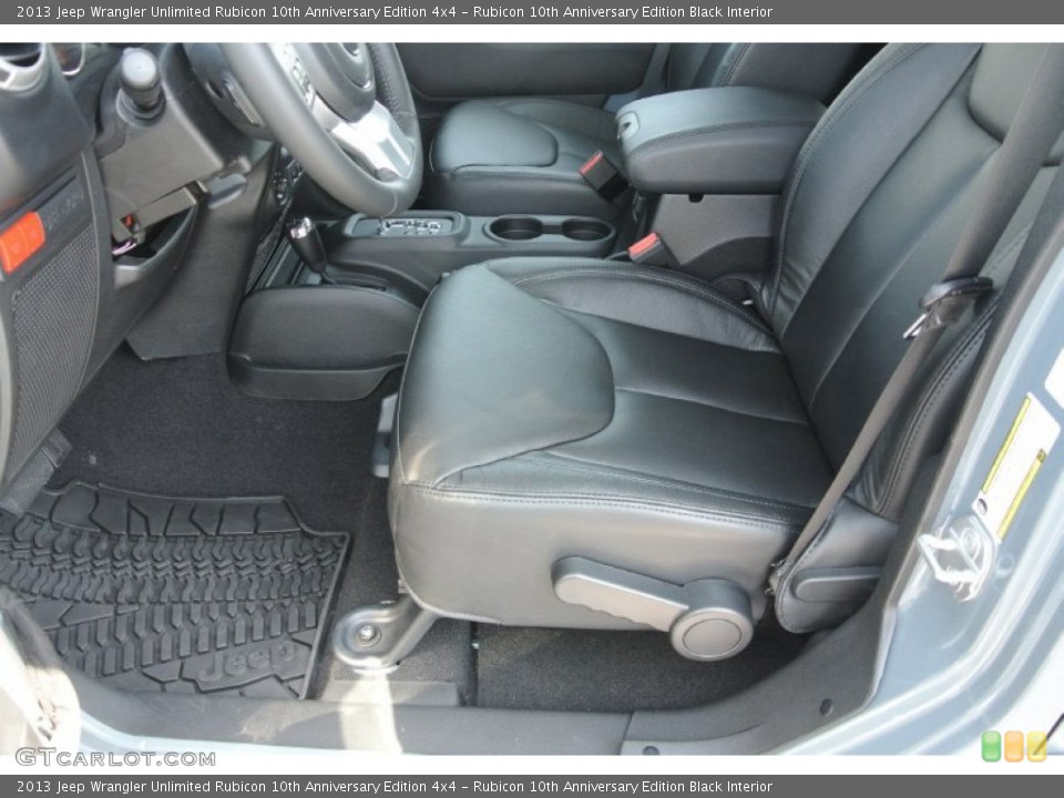 Rubicon 10th Anniversary Edition Black Interior Photo for the 2013 Jeep Wrangler Unlimited Rubicon 10th Anniversary Edition 4x4 #79467944