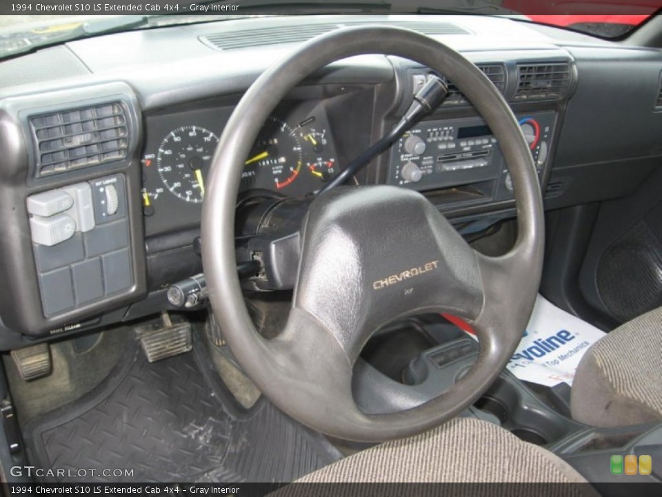 Gray Interior Steering Wheel for the 1994 Chevrolet S10 LS Extended Cab 4x4 #79475675