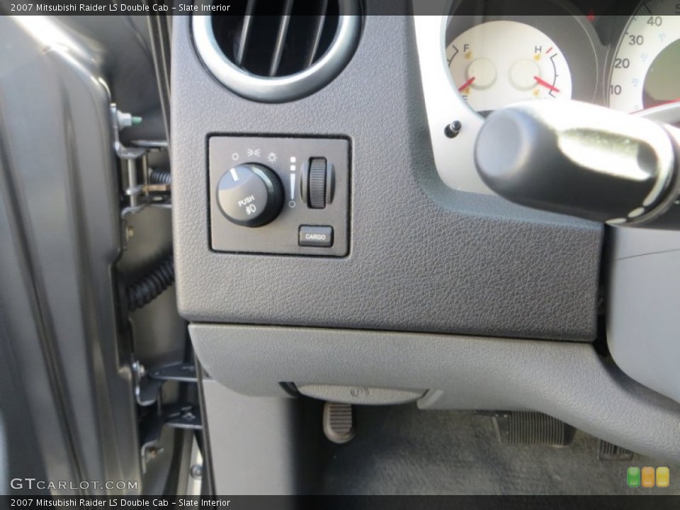 Slate Interior Controls for the 2007 Mitsubishi Raider LS Double Cab #79480412
