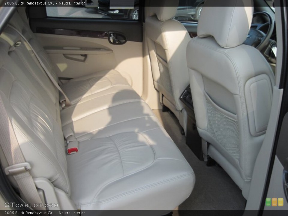 Neutral Interior Rear Seat for the 2006 Buick Rendezvous CXL #79487852