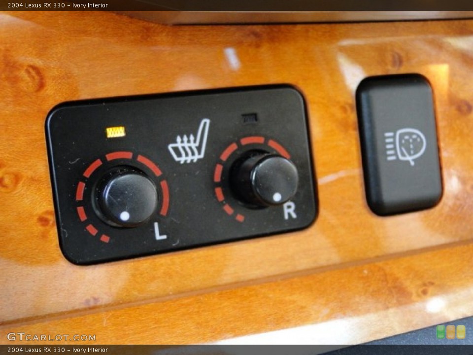 Ivory Interior Controls for the 2004 Lexus RX 330 #79494670