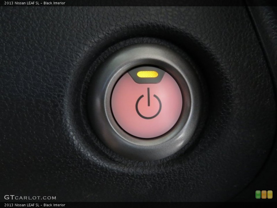 Black Interior Controls for the 2013 Nissan LEAF SL #79517400