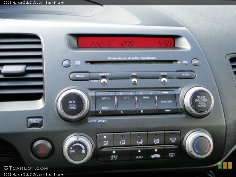 Black Interior Controls for the 2008 Honda Civic Si Sedan #79519104