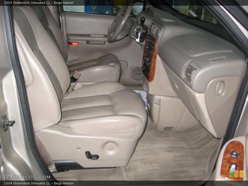 Beige Interior Photo for the 2004 Oldsmobile Silhouette GL #79523871