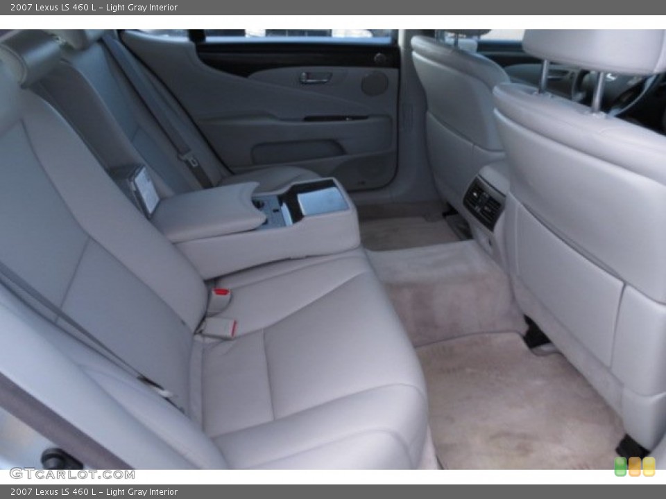 Light Gray Interior Rear Seat for the 2007 Lexus LS 460 L #79526532