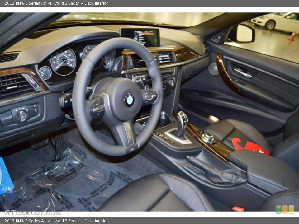 Black Interior Prime Interior for the 2013 BMW 3 Series ActiveHybrid 3 Sedan #79531105