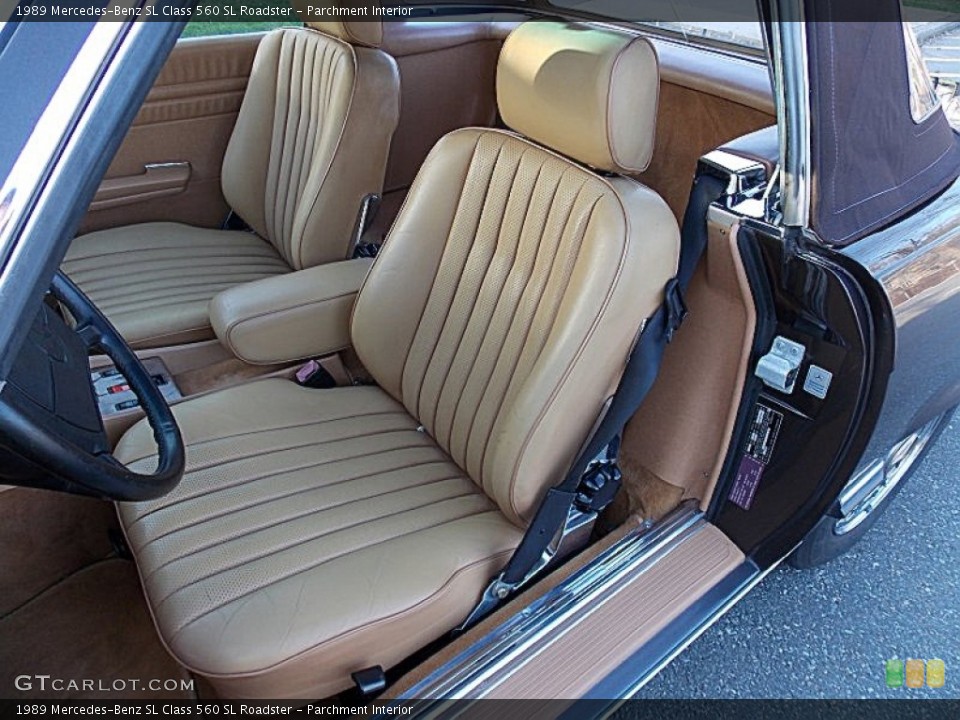 Parchment Interior Front Seat for the 1989 Mercedes-Benz SL Class 560 SL Roadster #79531874