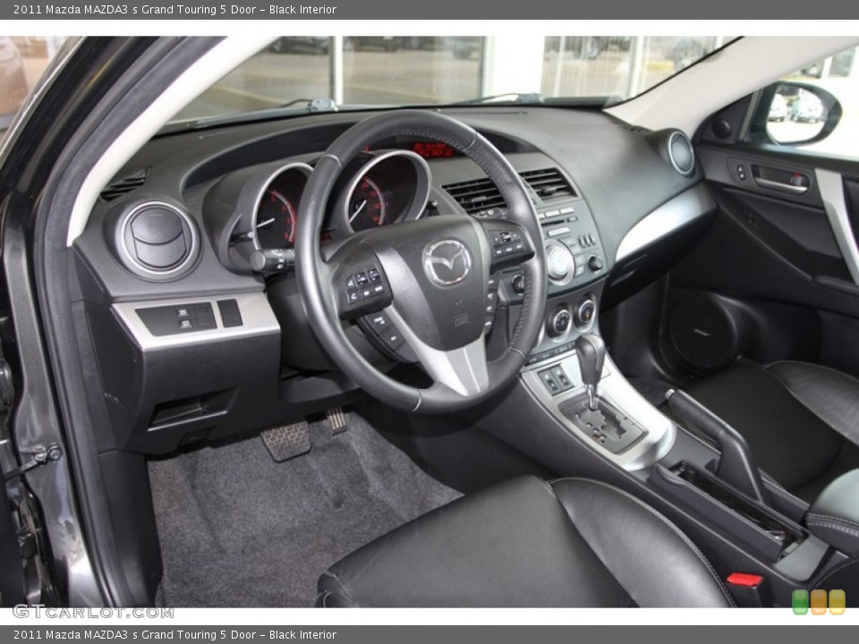 Black Interior Photo for the 2011 Mazda MAZDA3 s Grand Touring 5 Door #79537158