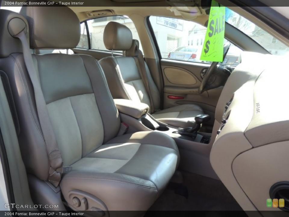 Taupe Interior Photo for the 2004 Pontiac Bonneville GXP #79538219