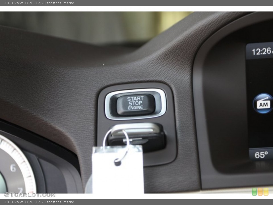 Sandstone Interior Controls for the 2013 Volvo XC70 3.2 #79541914