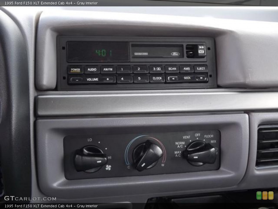 Gray Interior Controls for the 1995 Ford F150 XLT Extended Cab 4x4 #79544560