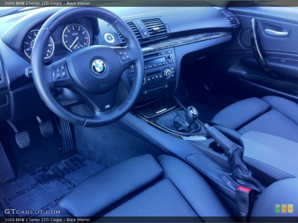 Black 2009 BMW 1 Series Interiors