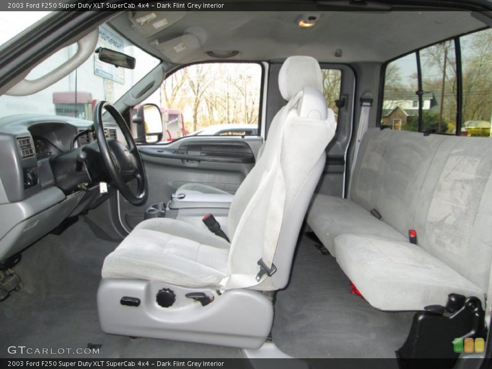 Dark Flint Grey Interior Photo for the 2003 Ford F250 Super Duty XLT SuperCab 4x4 #79574185