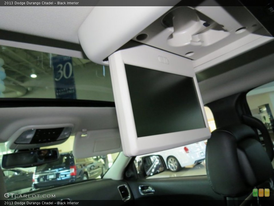 Black Interior Entertainment System for the 2013 Dodge Durango Citadel #79577041