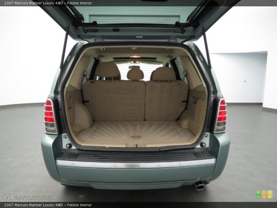 Pebble Interior Trunk for the 2007 Mercury Mariner Luxury 4WD #79577416
